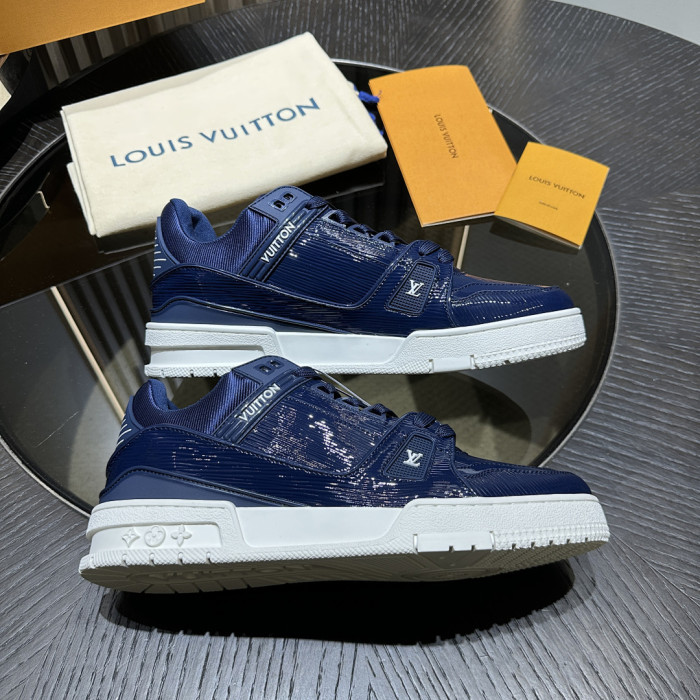 LOU1VTON SNEAKER