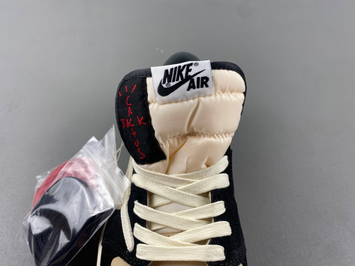Travis Scott x Air Jordan 1 Low OG DM7866-201