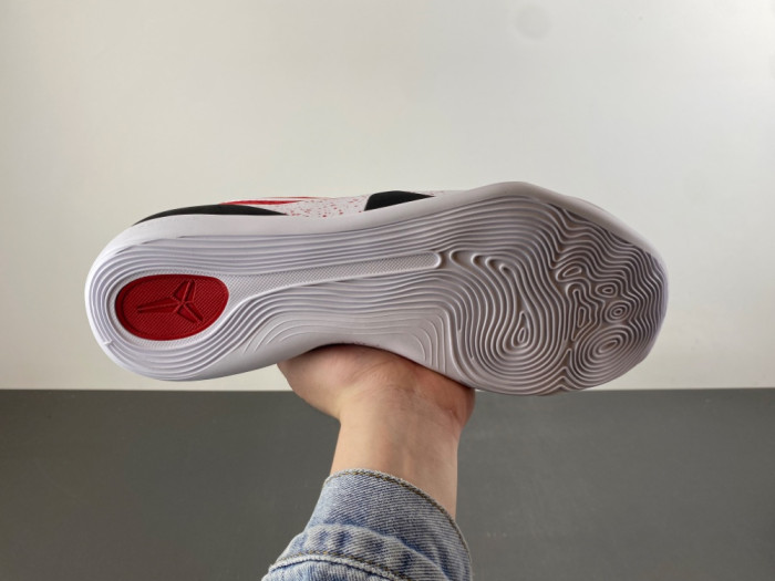 Nike Kobe 9 EM Protro TB 