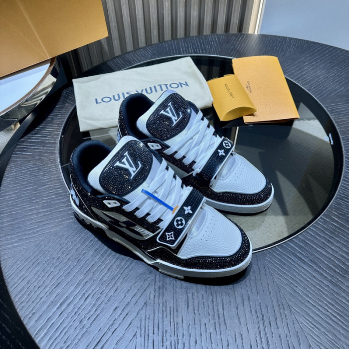 LOU1VTON SNEAKER (crystal)