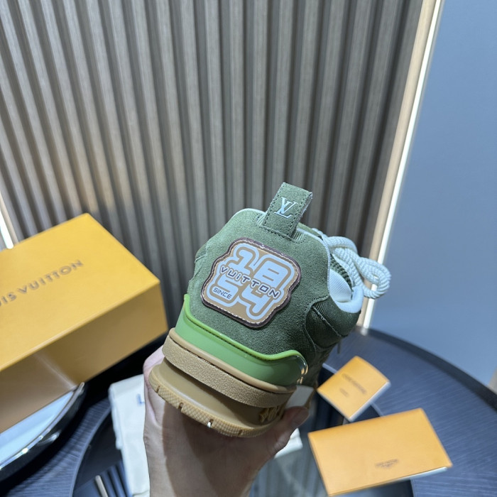 LOU1VTON SNEAKER