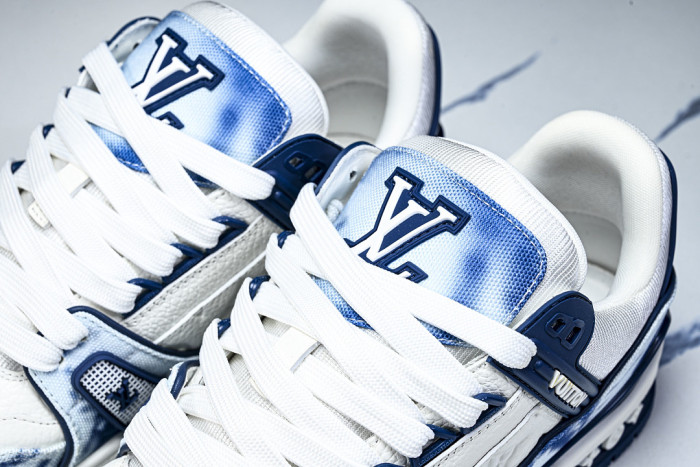LOU1VTON SNEAKER