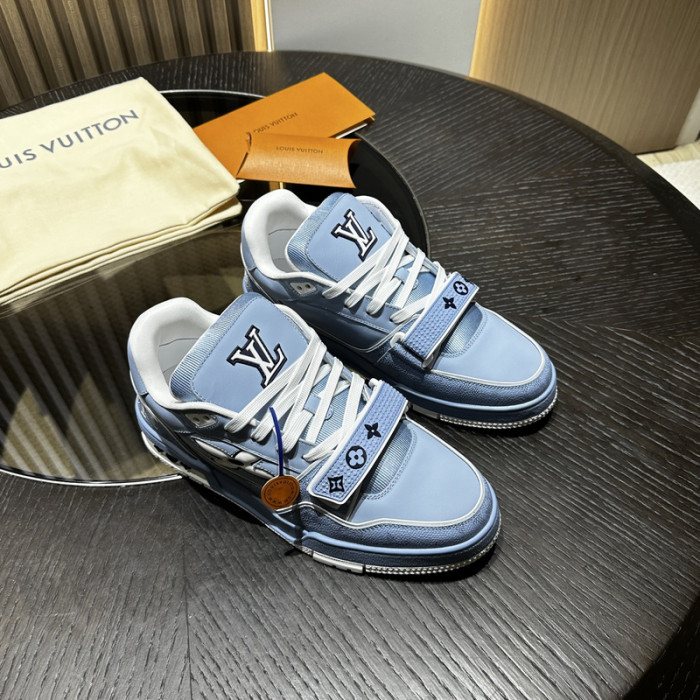 LOU1VTON SNEAKER