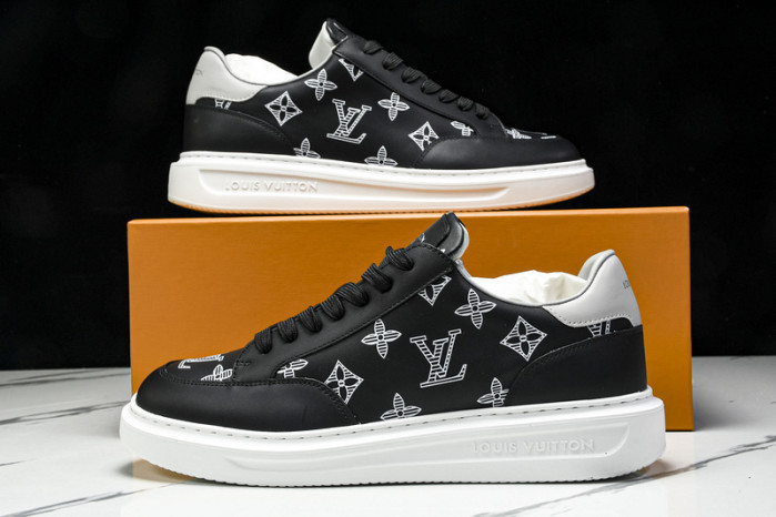 LOU1VTON SNEAKER