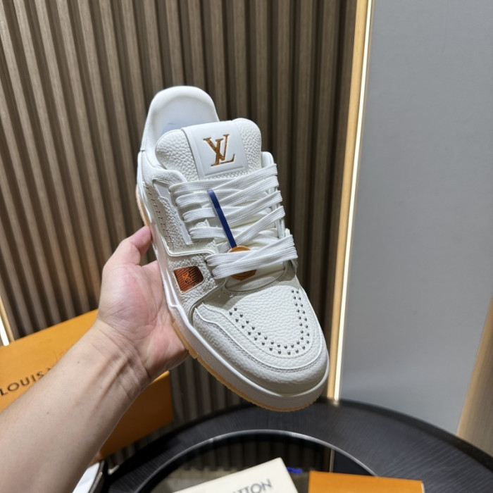 LOU1VTON SNEAKER
