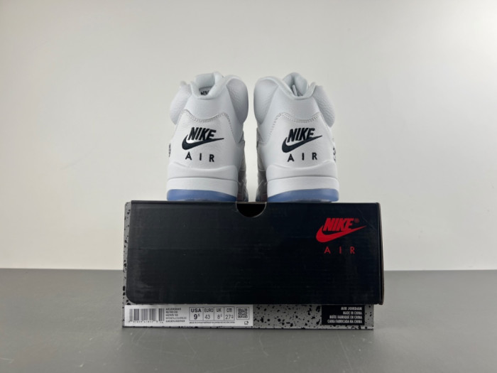 Air Jordan 5 “White Metallic” HQ7978-103