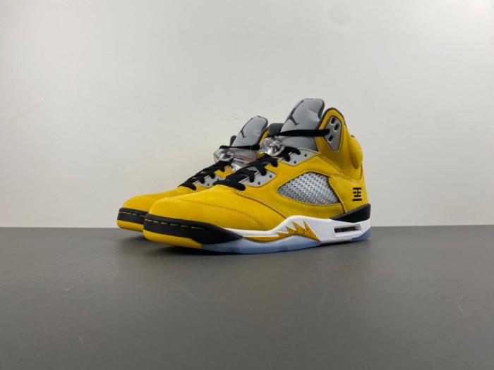 Air Jordan 5 “Tokyo” IO3372-700