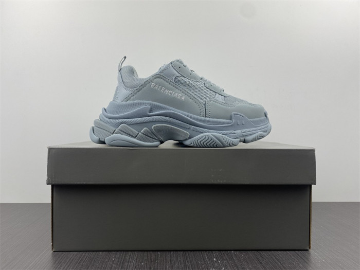 blc* triple s trainer