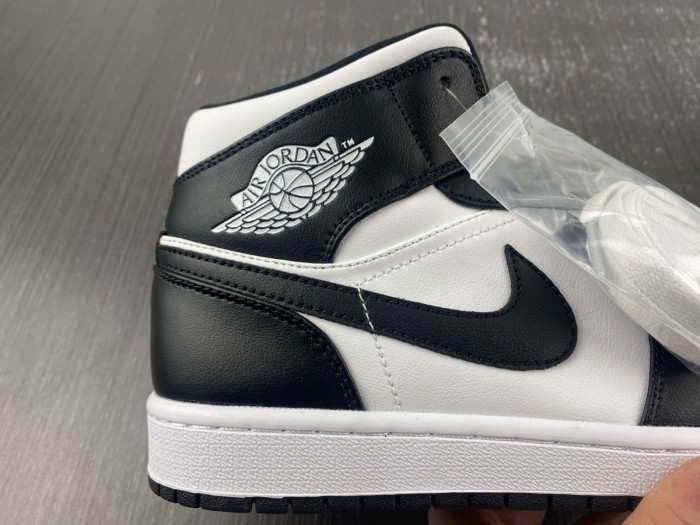 air jordan 1 mid "black/white" dv0991-101