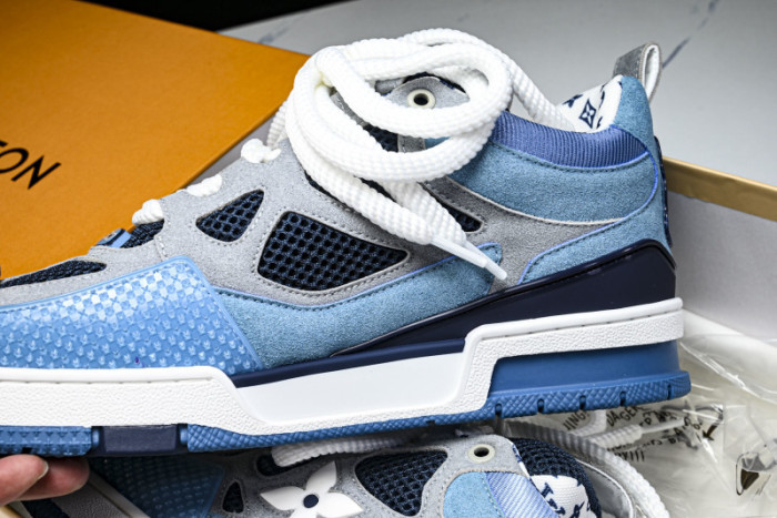 LOU1VTON SNEAKER
