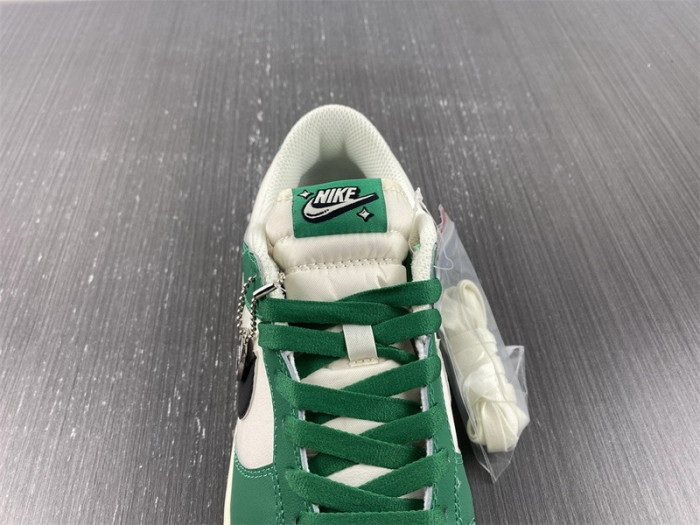 nike dunk low "lottery" green dr9654-100