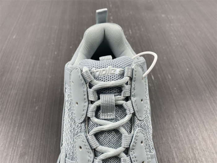 blc* triple s trainer