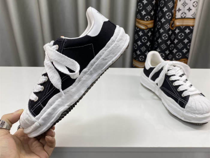 Ma*s*n mihara yasuhiro low-top sneakers mmy-023