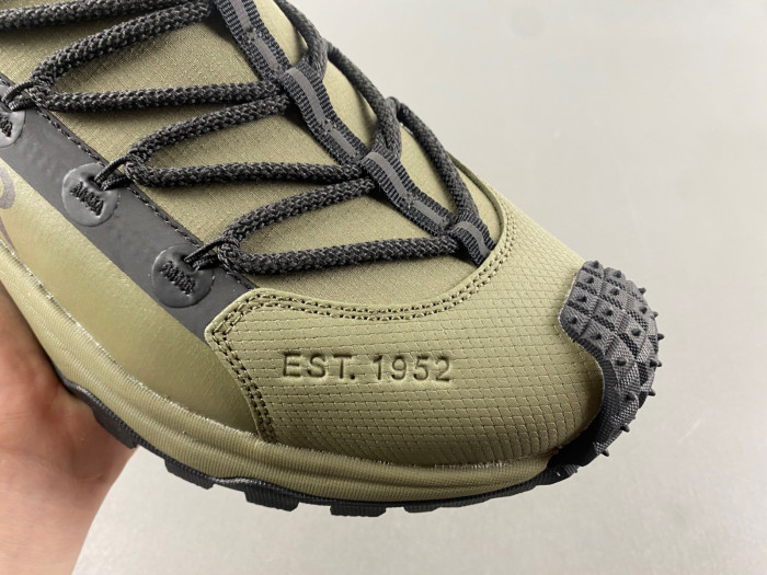 Moncler Trailgrip Lite 2 Sneakers MC-005
