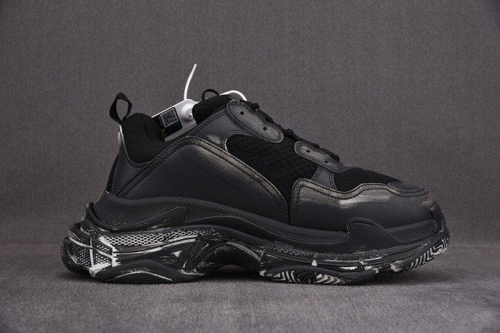 blc* triple s trainer