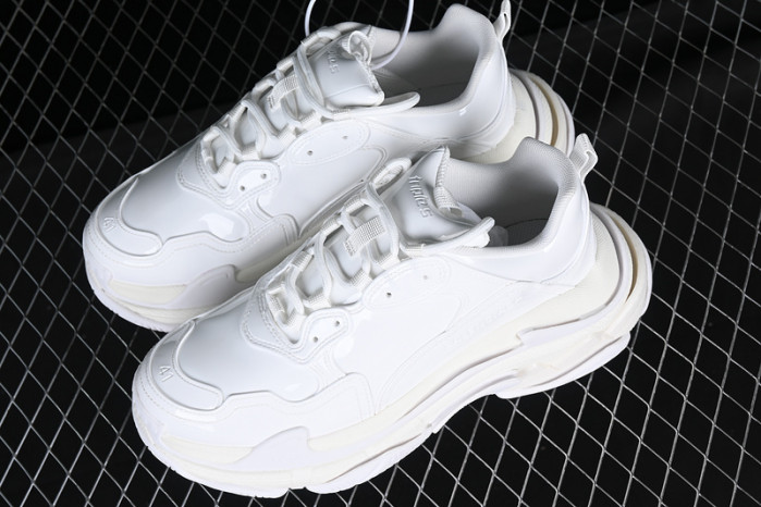 blc* triple s trainer