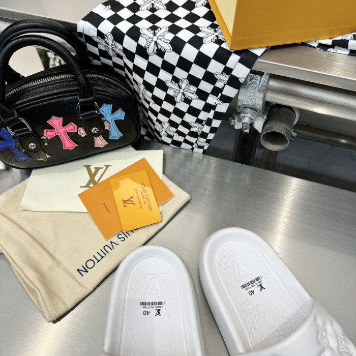 lou1_ton waterfront slide (eu35-eu45)