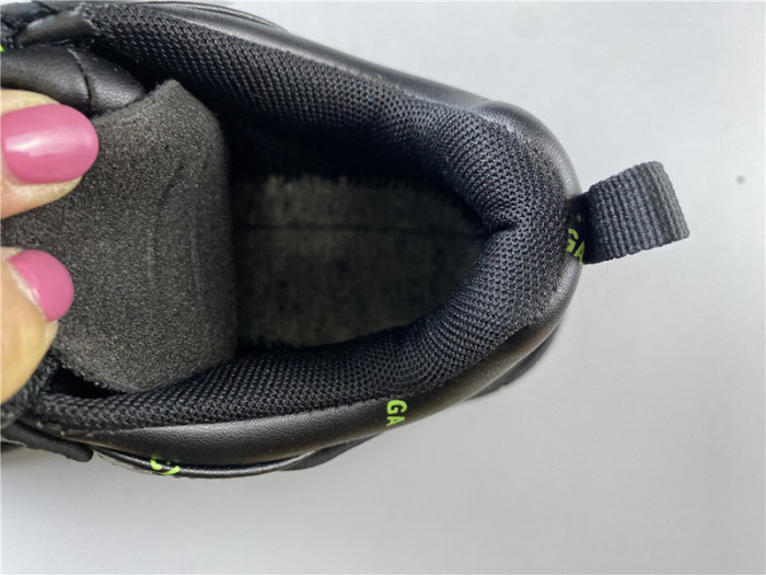 blc* triple s trainer