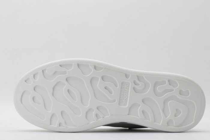 mcqueen oversized sneaker