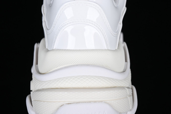 blc* triple s trainer