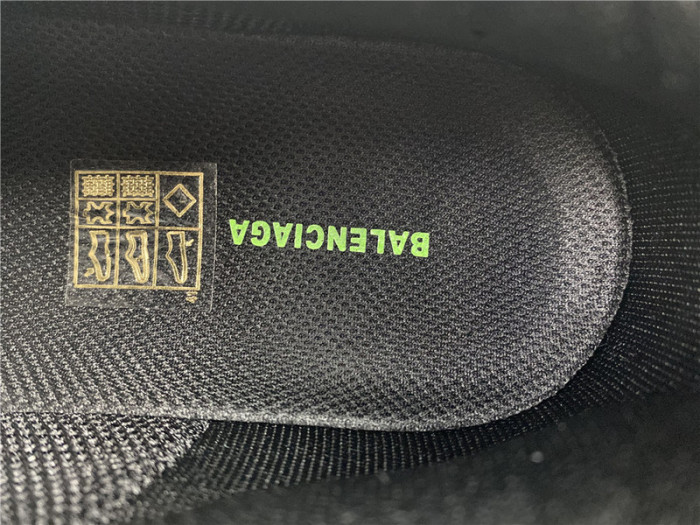 blc* triple s trainer