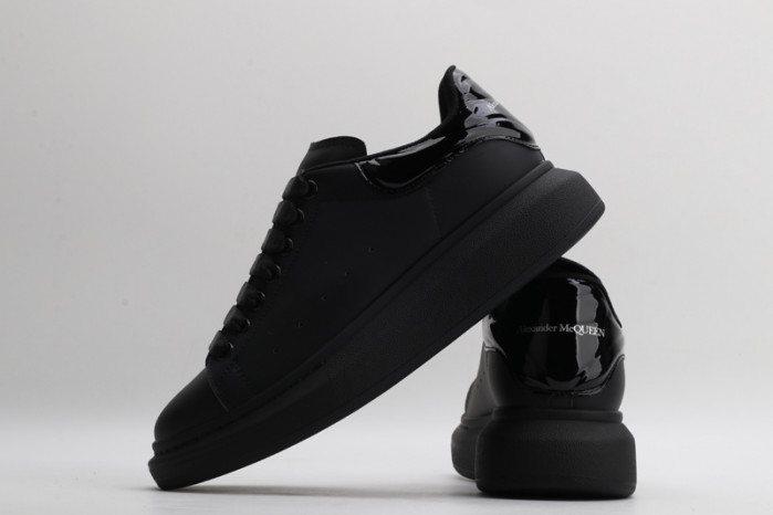 mcqueen oversized sneaker