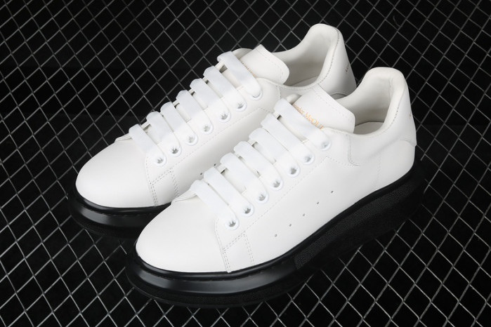 mcqueen oversized sneaker