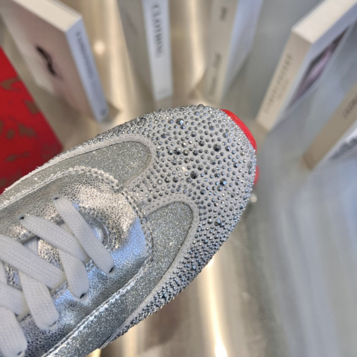 CHRISTIAN LOUBOUT1N Loubishark man (CUSTOMIZE)